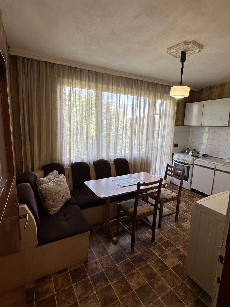 Продава се Двустаен апартамент в Пловдив, Младежки Хълм - 72 кв.м за 1389 €/кв.м - Снимка #14