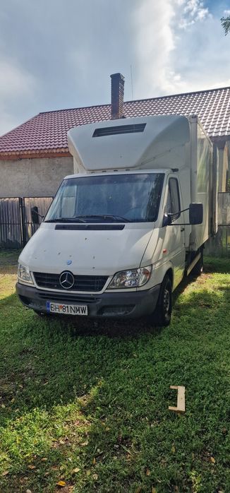 Vand Mercedes sprinter frigorific 2 bucăți
