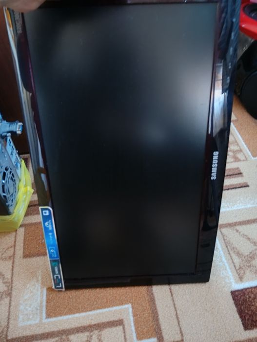 Монитор Самсунг б/у