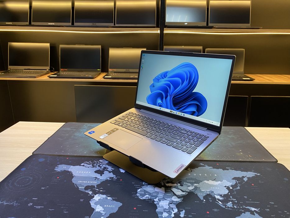 Ноутбук Lenovo ideaPad 3 Core i5-1235U! 8GB! SSD 512GB! UHD Graphics