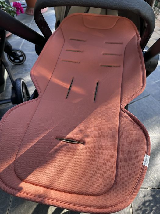 Carucior Joolz Hub plus cu cocoon si parte sport