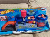 Писта Hot Wheels