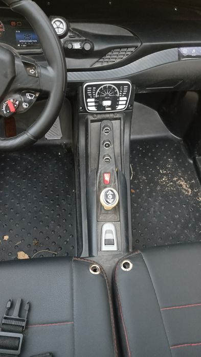 Феррари 3 та скорость да юради... 2 та аккумулятор бор