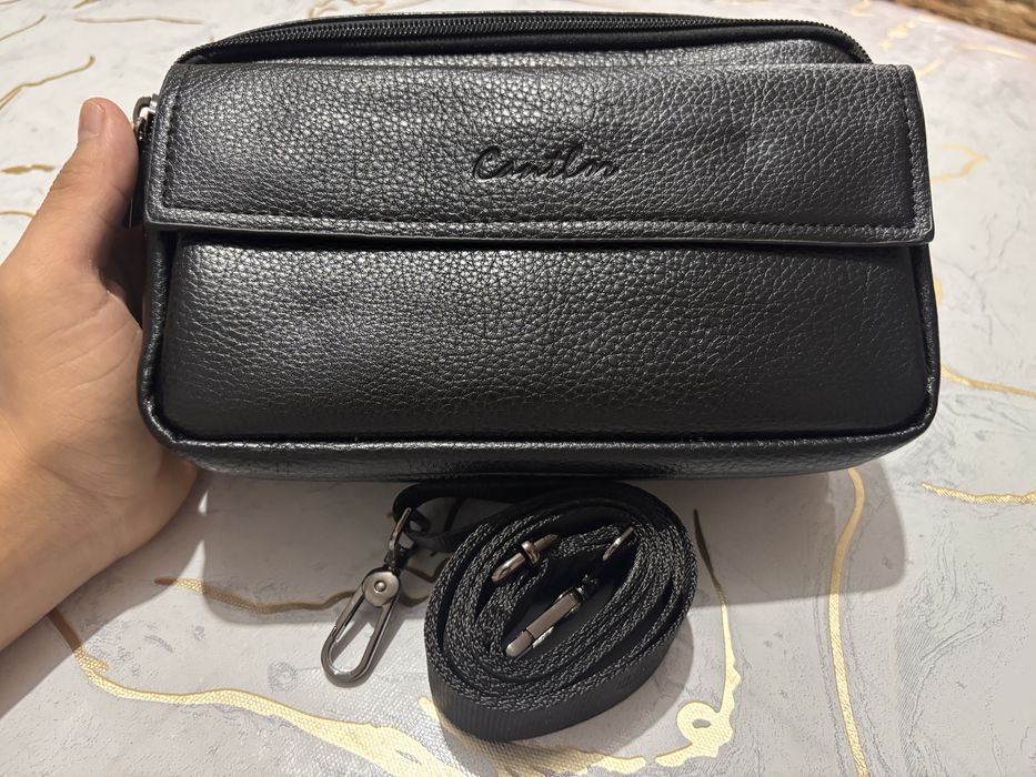 Cantlor барсеткалар бар и Prada