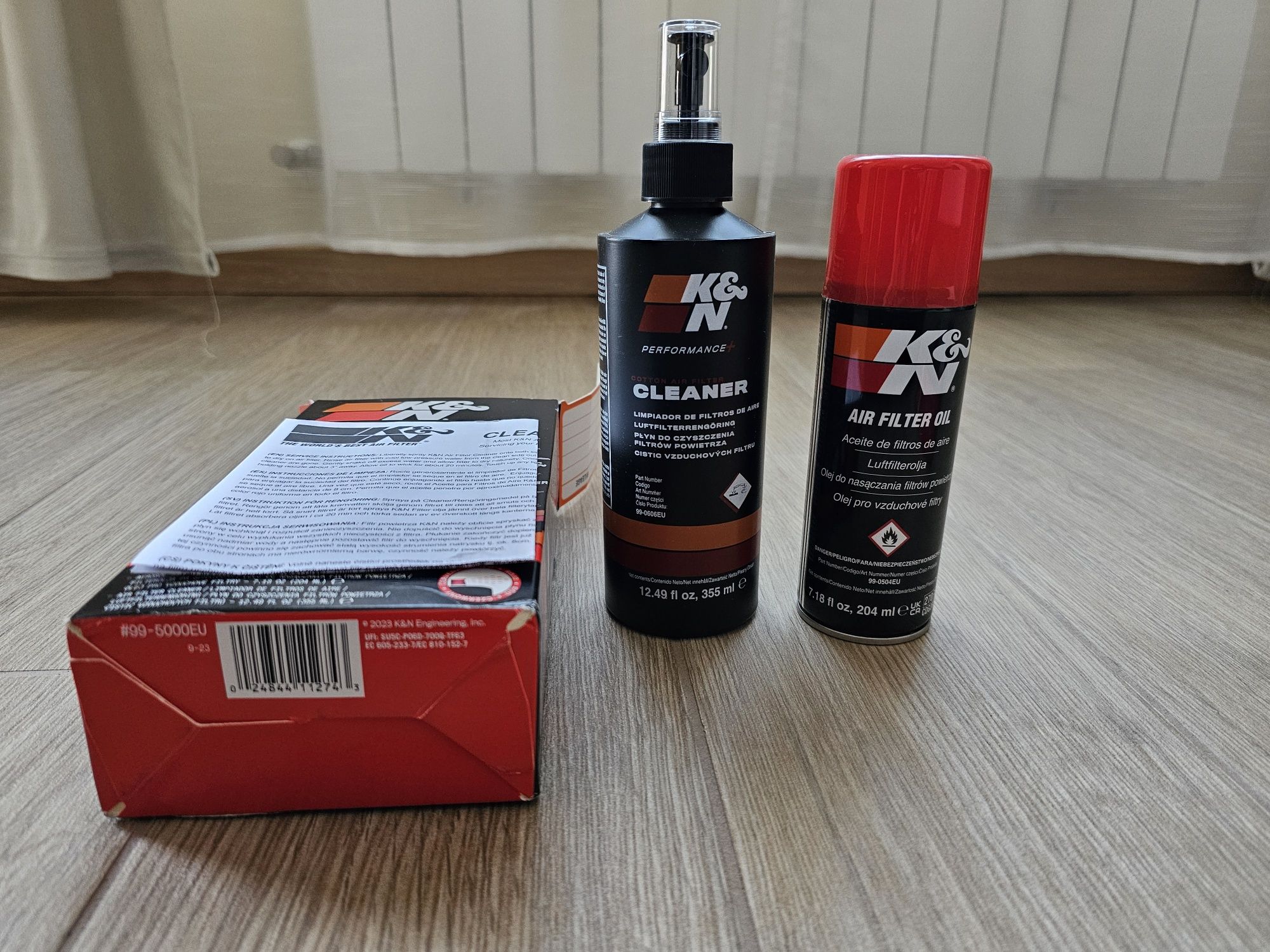 Спортен панелен филтър K&N 33-2304 + почистващ комплект