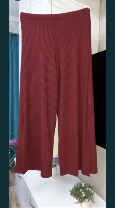 Pantaloni dama  evazati
