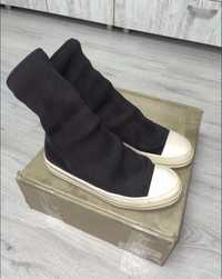 Vand sau schimb rick owens sock