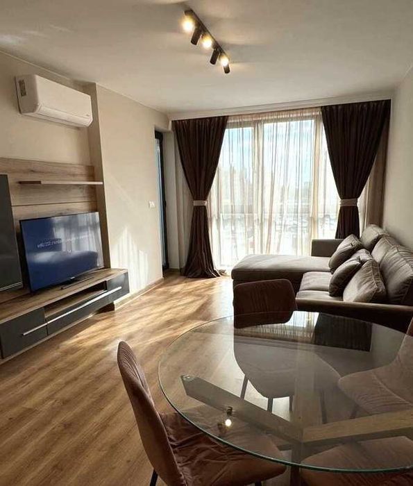 Нов двустаен луксозно завършен апартамент