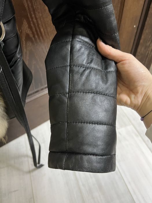 Дамско кожено яке с естествен косъм