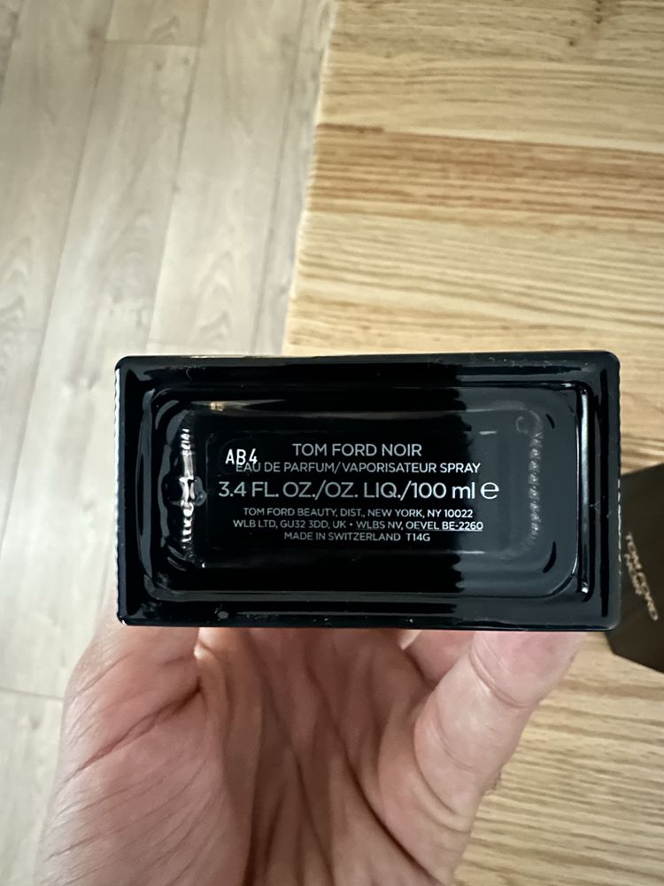 Tom Ford Noir парфюм