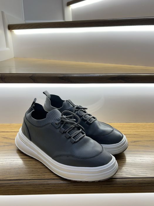 Почти новая 44 носили 2-3 раза