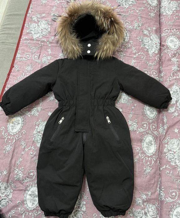 Зимний детский комбинезон