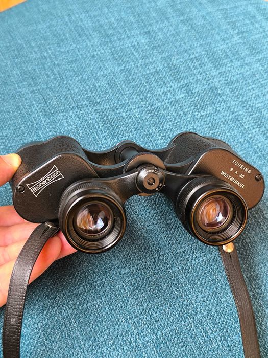 REZERVAT Binoclu made in DDR 8x30 nou,nefolosit (Deltrinem Zeiss)
