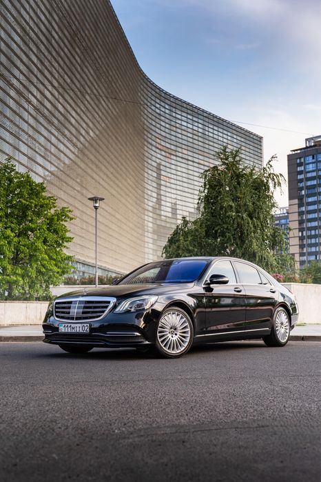 Прокат аренда авто с водителем минивэна V-класс 2023г. Мерседеса S222.