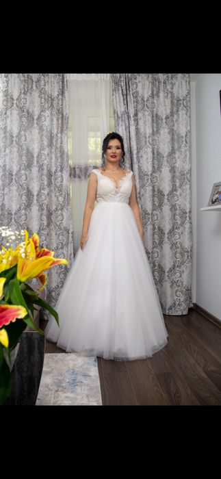 Vand rochie de mireasa Maya Fashion