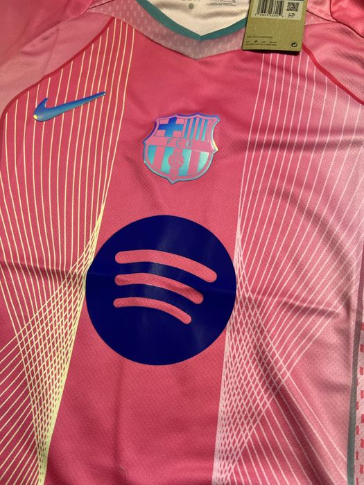Tricou fotbal Fcb roz nou M