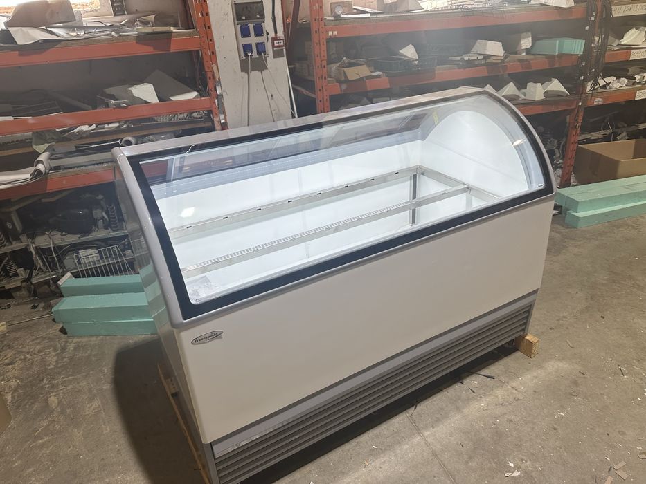 Vitrina gelato 18 gusturi - M18Q / NOU / Profesional