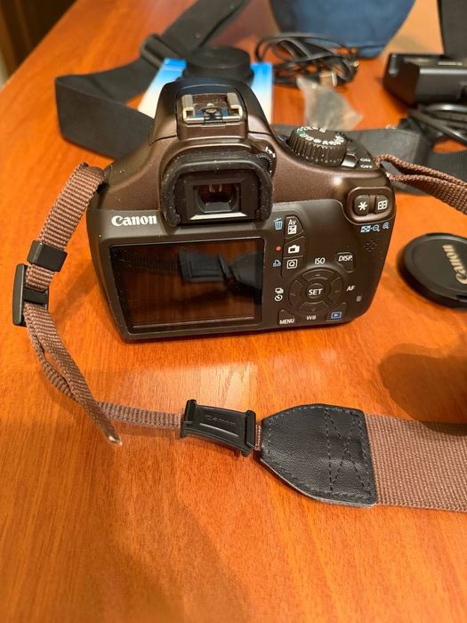 Canon EOS EOS 1100D 12.2MP Digital Camera 18-55mm