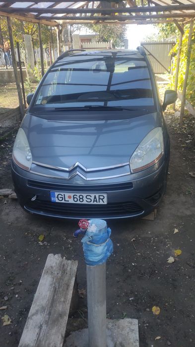 Vând Citroen C4 Grand Picasso 1.6 2009