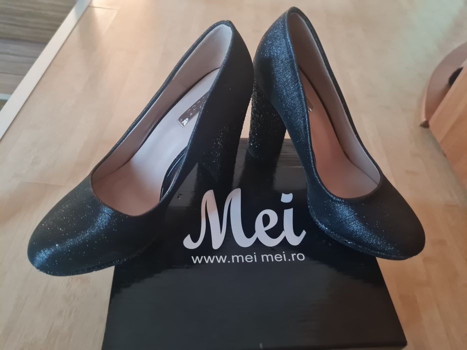 Pantofi dama marimea 38