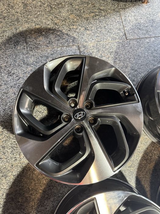 Set 4 Jante Hyundai Tucson 19” Originale +Senzori De Presiune