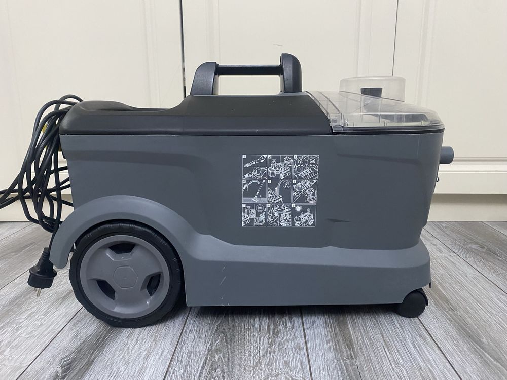 Продам пылесос Karcher puzzi 10/1