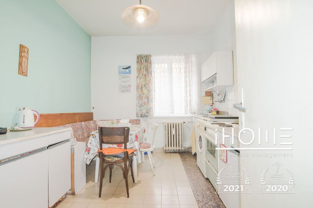 Продава се Тристаен апартамент в София, Център - 100 кв.м за 2700 €/кв.м - Снимка #5