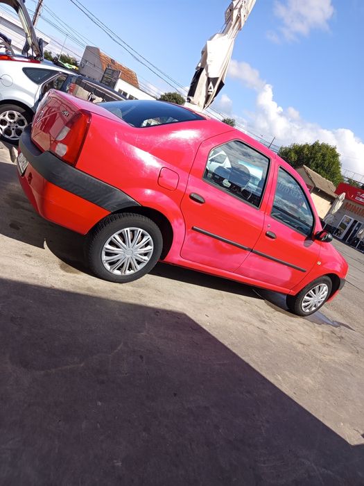 Vând Dacia Logan 1.4 mpi