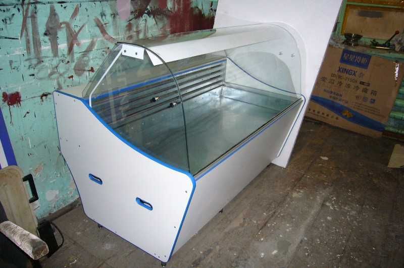 Гнутое стекло для холодильника витрины