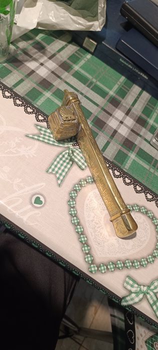 Продавам стара османска мастилница