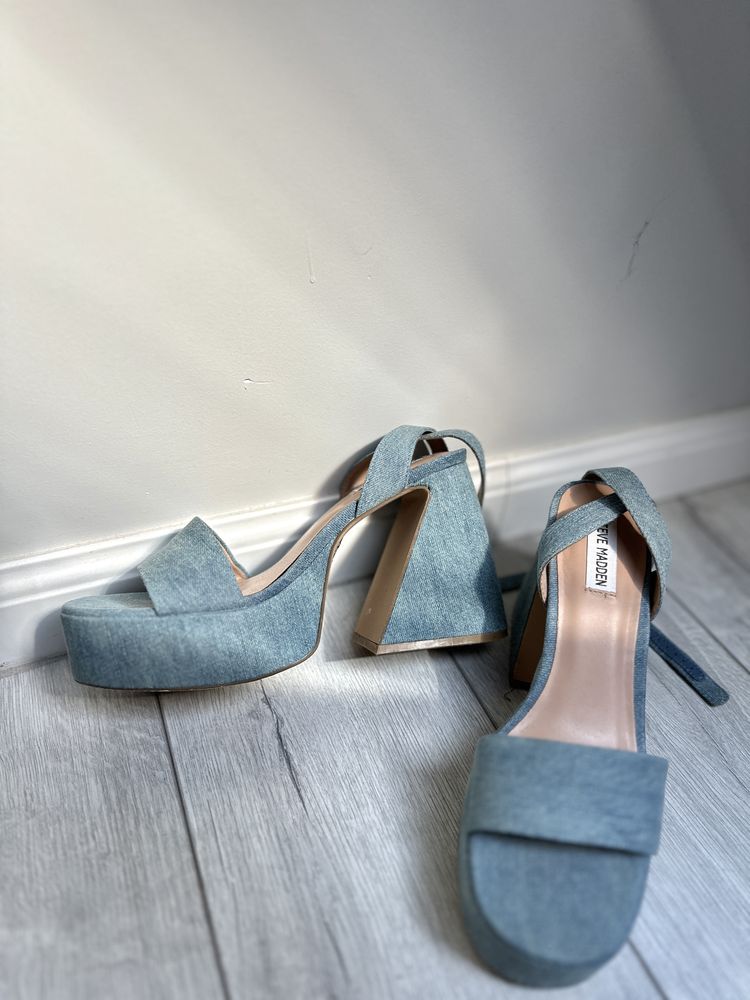 Steve Madden дамски сандали на ток