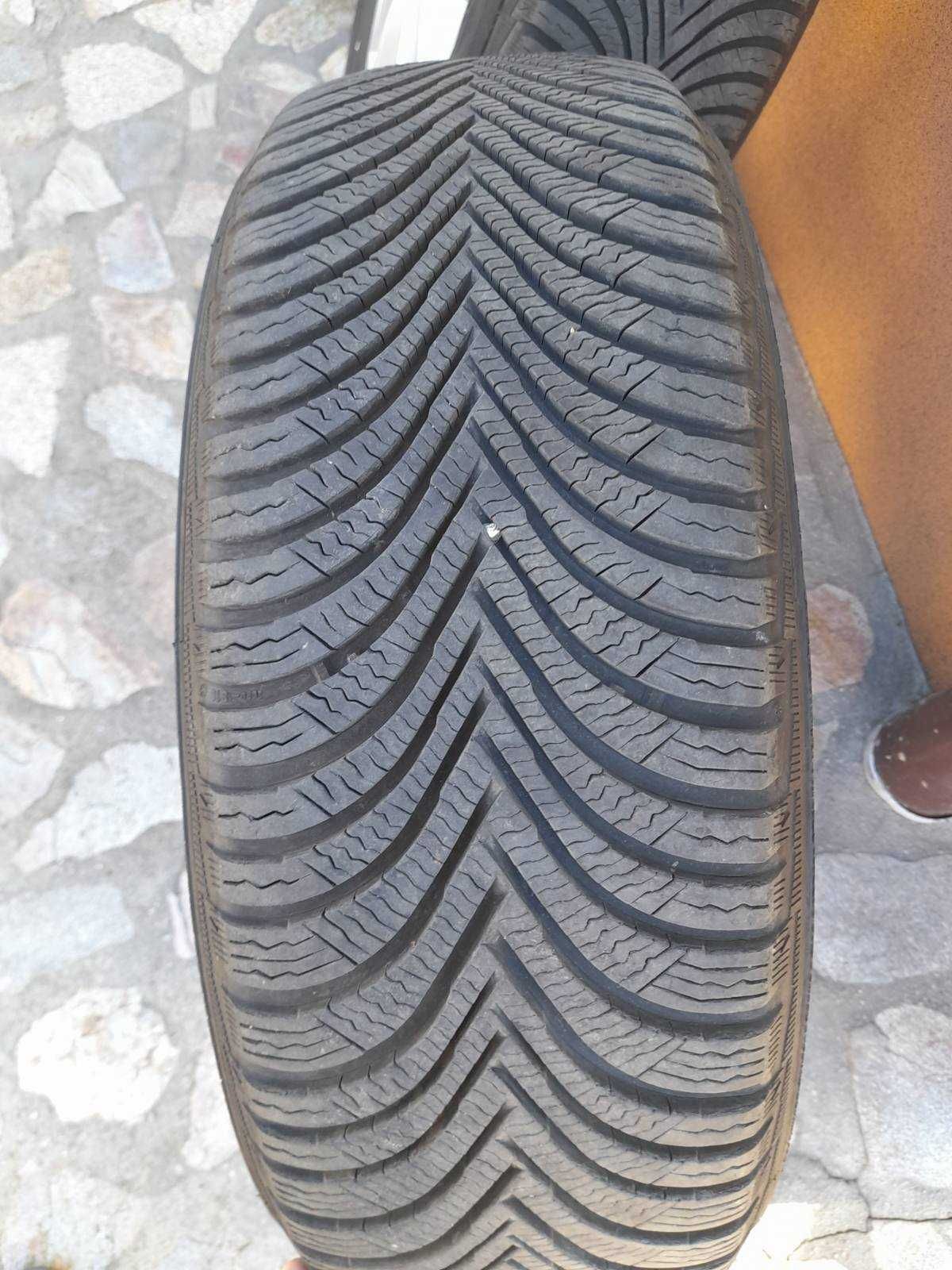 Зимни гуми Michelin Alpin5, с лети джанти mercedes, 205/60/16, ДОТ0819