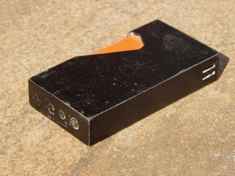 Bricheta C&C metalica uzata veche