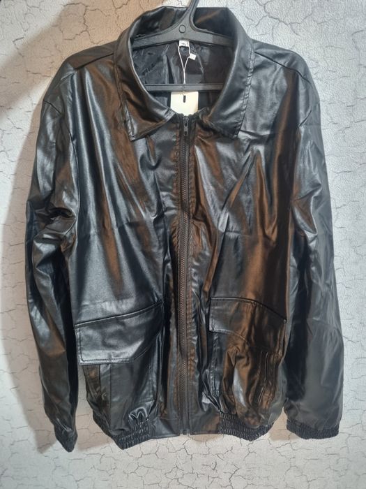 Куртка легкий кожанка 48размер