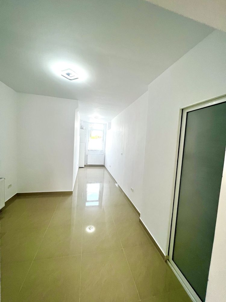 Inchiriez spatiu comercial ultracentral Pancota