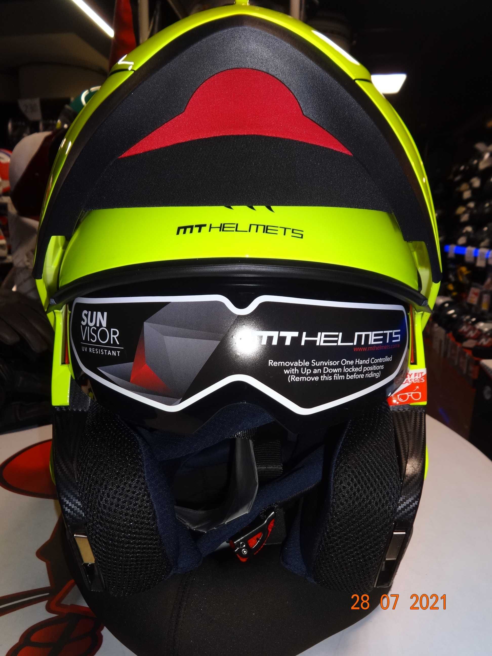 каска MT Helmets каска ATOM SV модуларна мото каска тъмни очила