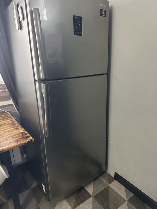 Продам холодильник самсунг