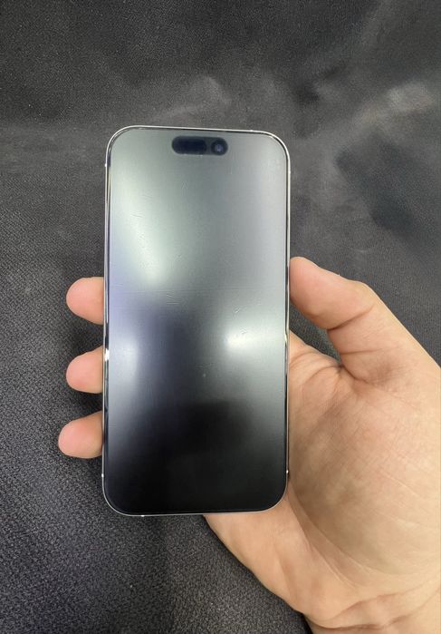 Iphone 15 pro koreskiy