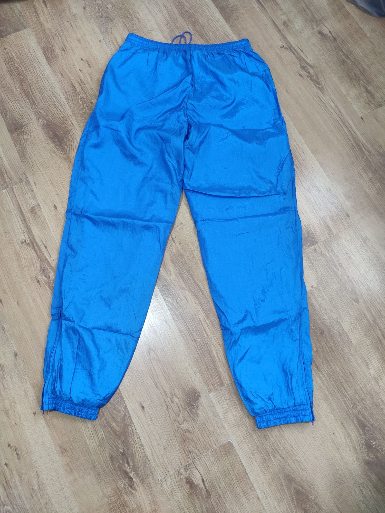 Trening nou Adidas vintage anii 90 mărimea XL