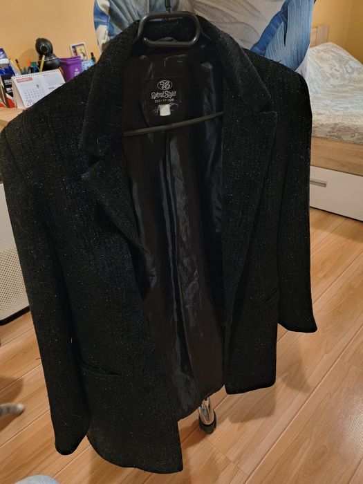 Дамско топло сако