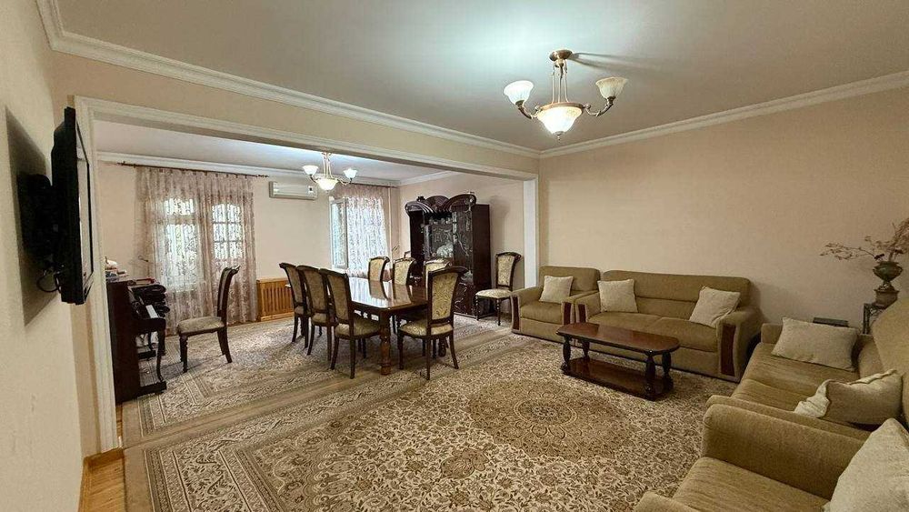 3-х комнатная квартира по ул. Мирабад своя парковка с навесом ID: 4087