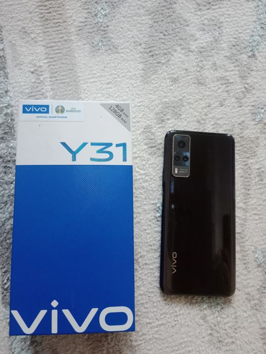 Продам телефон Vivo в отличном состояние