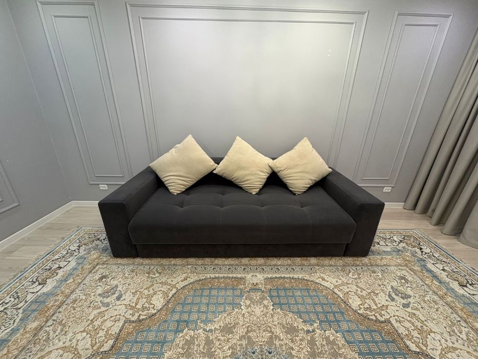 Продаю Диван в отличном состоянии
