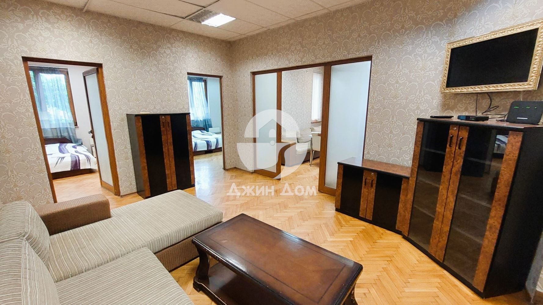 Просторен многостаен апартамент в жилищна сграда, гр. Бургас