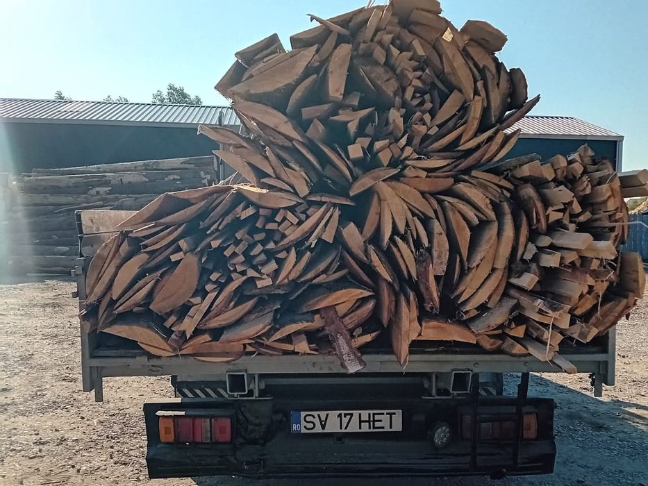 Paleți de lemne de vânzare