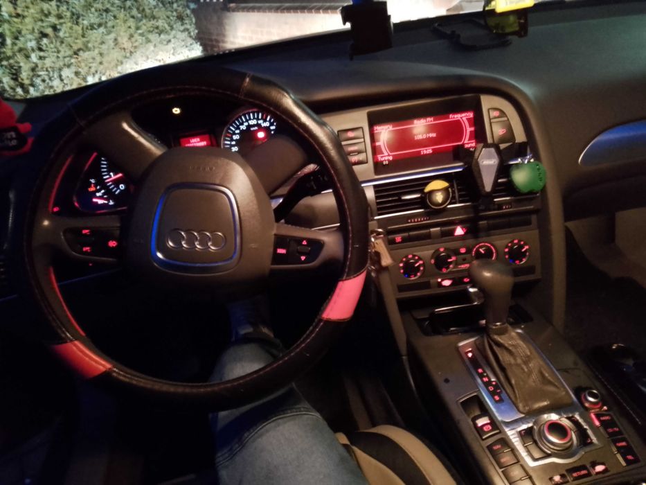 Vând audi A6 2.4 v6