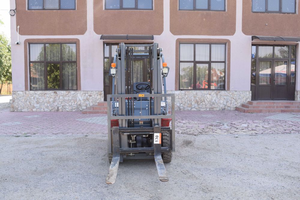 Stivuitor Diesel PLUS POWER 25