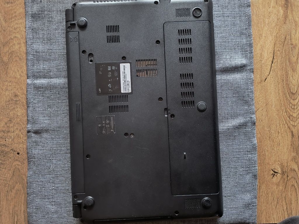 Acer Aspire E1 употребяван