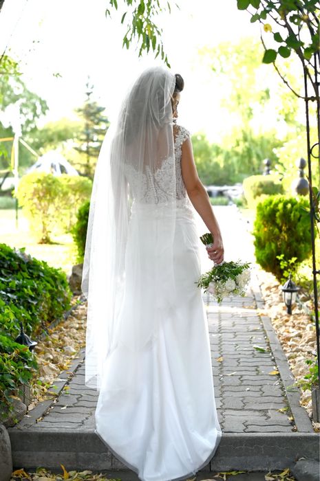 Vand Rochie mireasa pe comanda