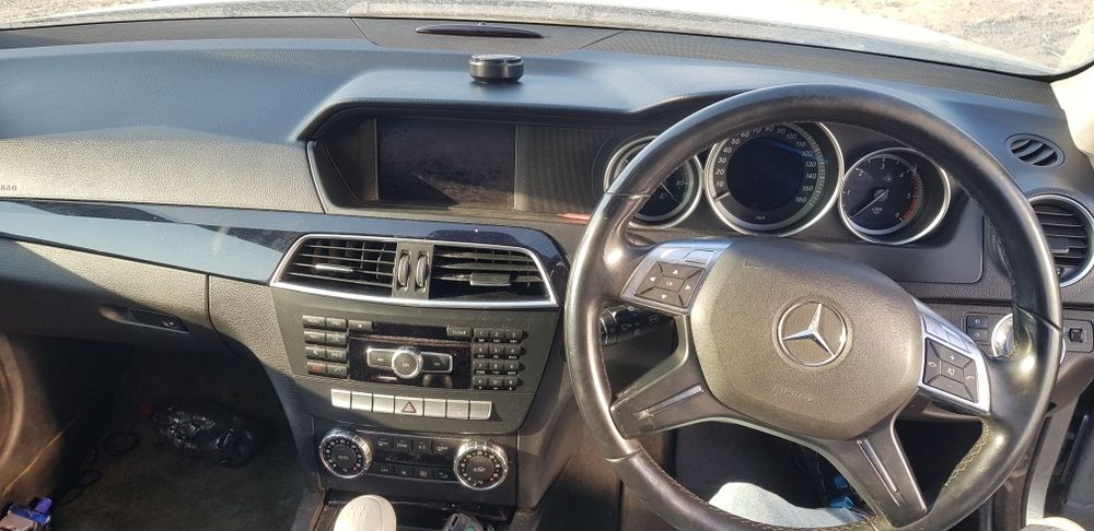 Dezmembrez mercedes C class w204 facelift 2motor 2.2  651 euro 5.